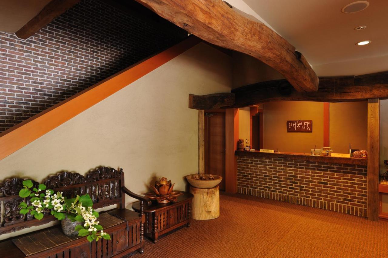 Hakuba Onsen Ryokan Shirouma-So Exterior photo